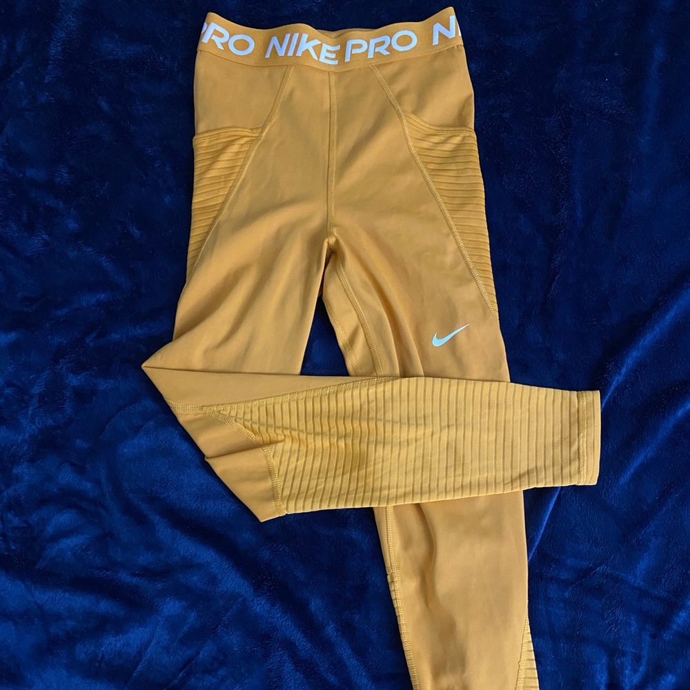 Nike mesh leggings